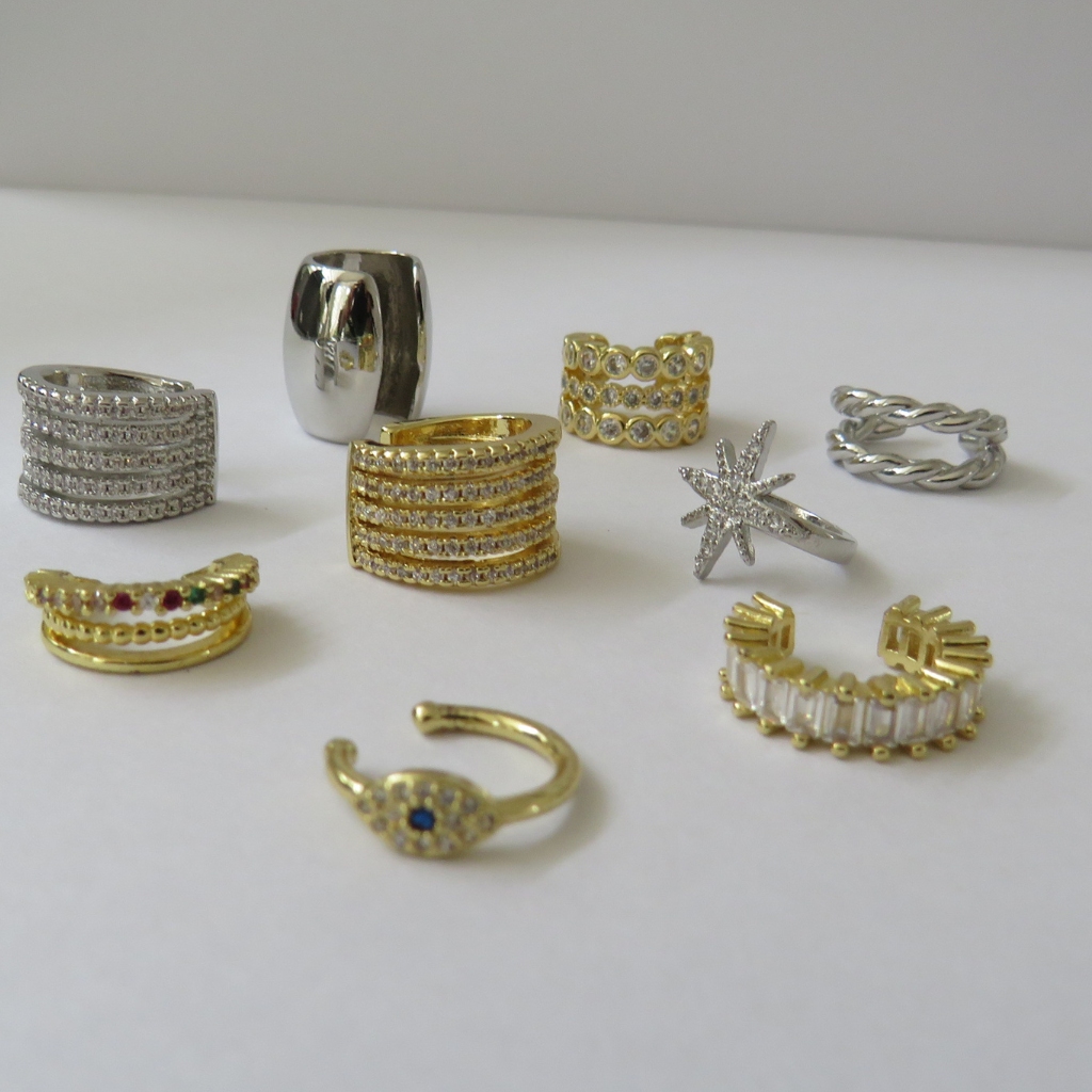 EAR CUFF