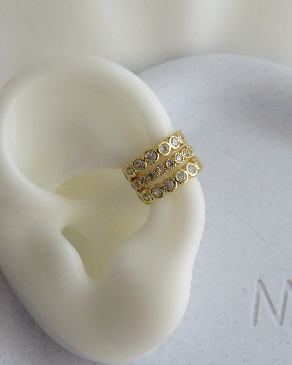 Queen Ear Cuff