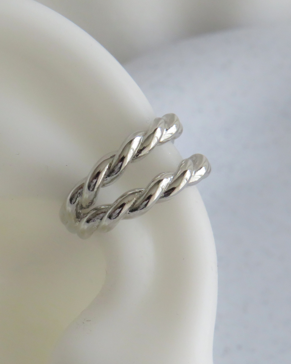 Linked Ear Cuff