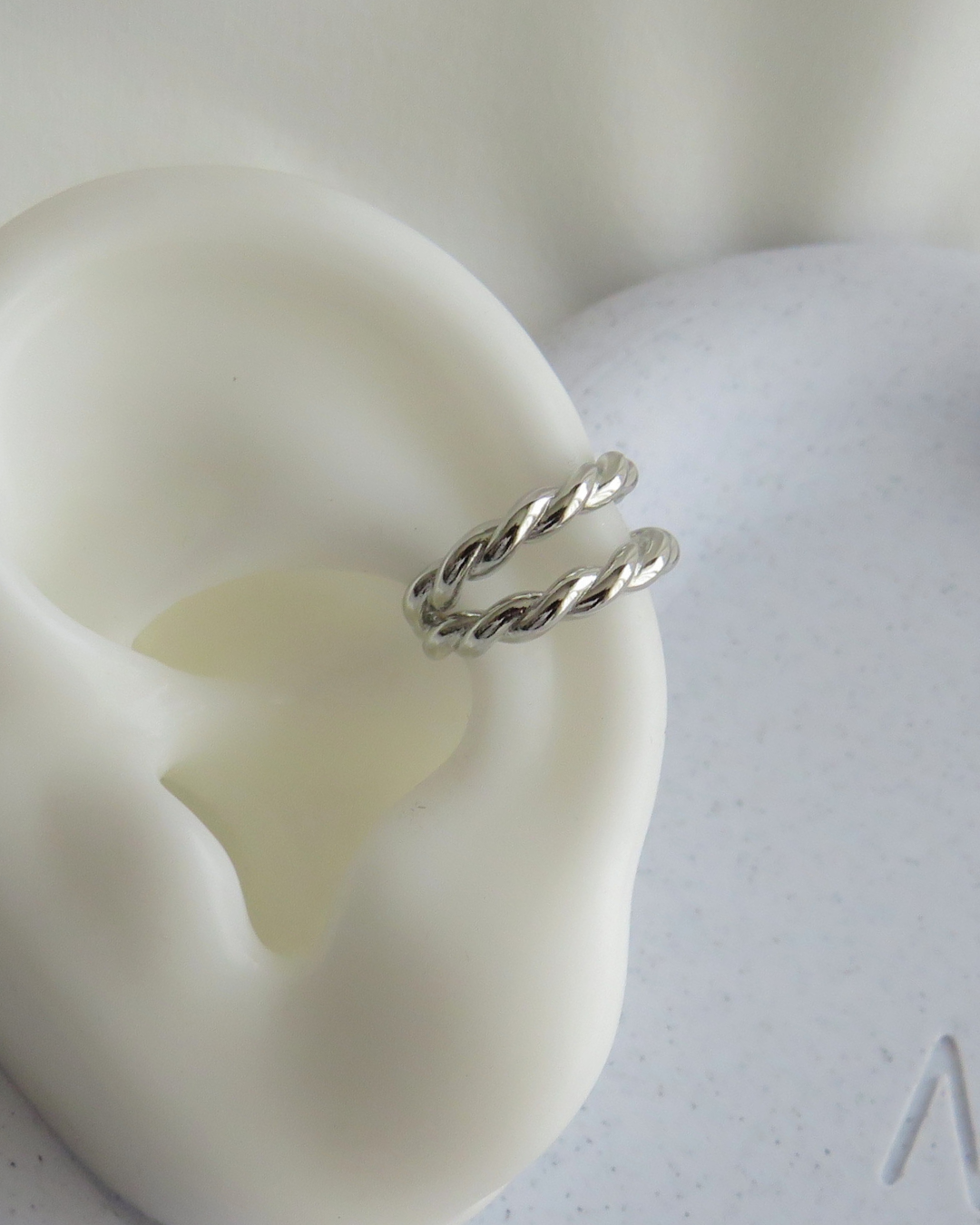 Linked Ear Cuff