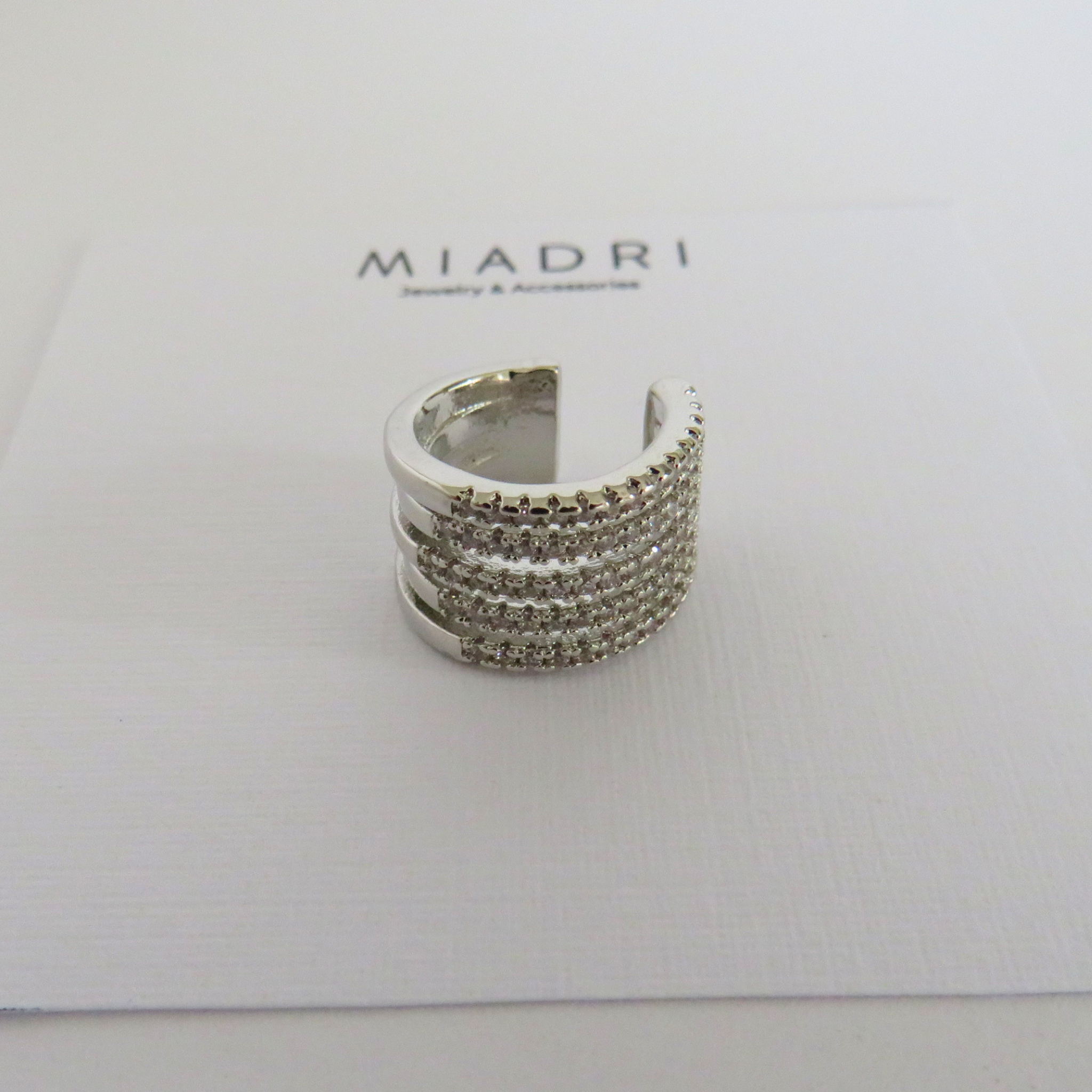 Ear cuff - Silver shine