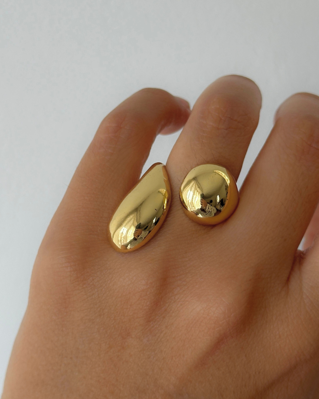 Drops Ring
